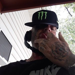 Meet your Posher, Jerrame